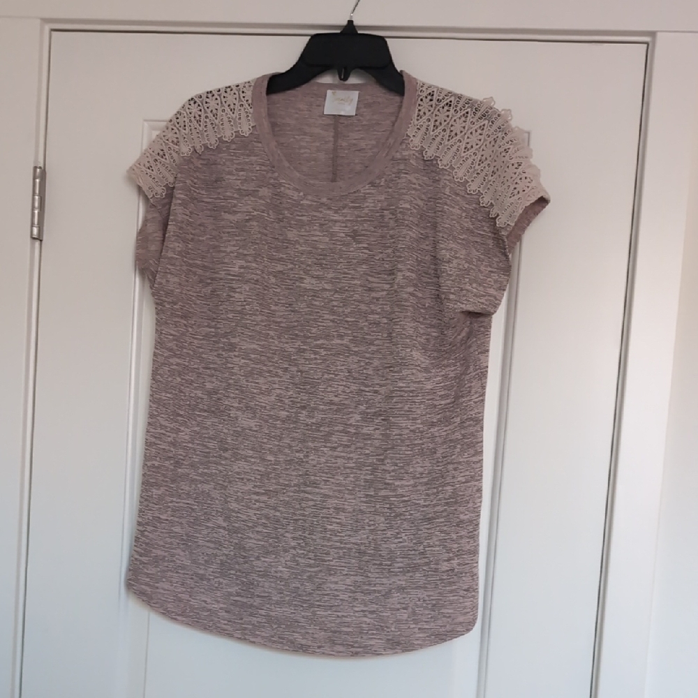 Siren Lily - Lace Sleeves Top Size LP